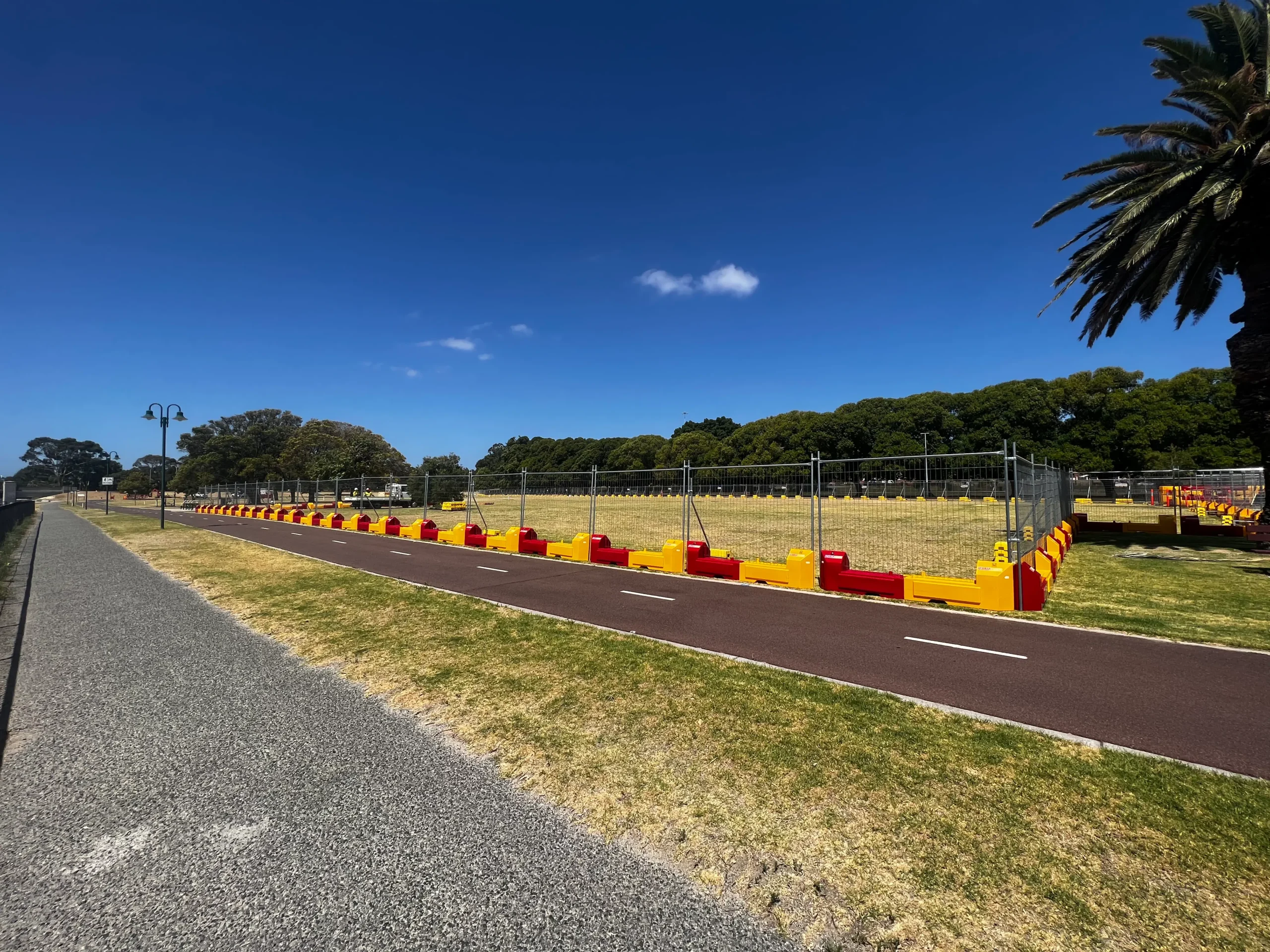 temporary construction fencing